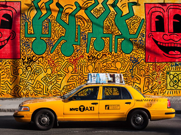 Taxi and mural painting