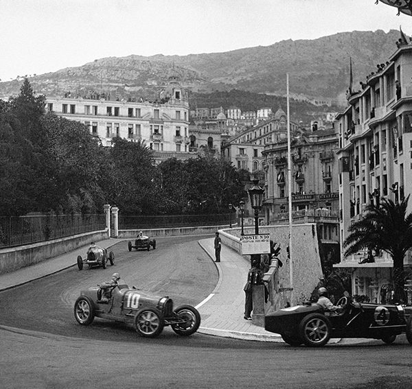 Passing at the 1932 Monaco Grand Prix
